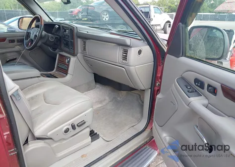 2003 Cadillac Escalade Standard z USA, uszkodzony, nr VIN 1GYEK63N53R183593